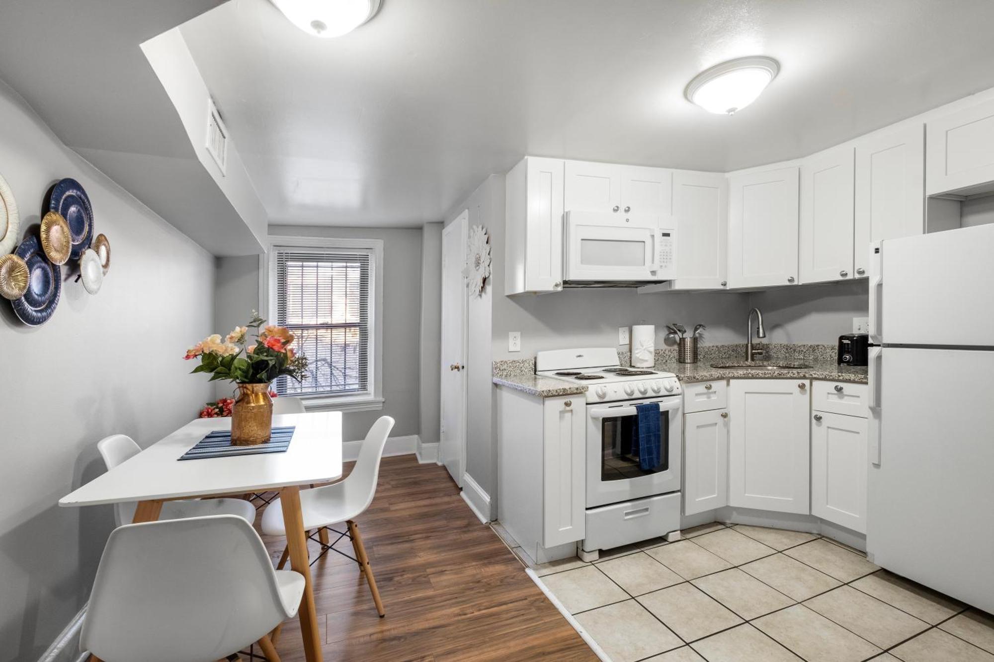 Apartamento Spacious 2Br In Univ City Filadelfia Exterior foto
